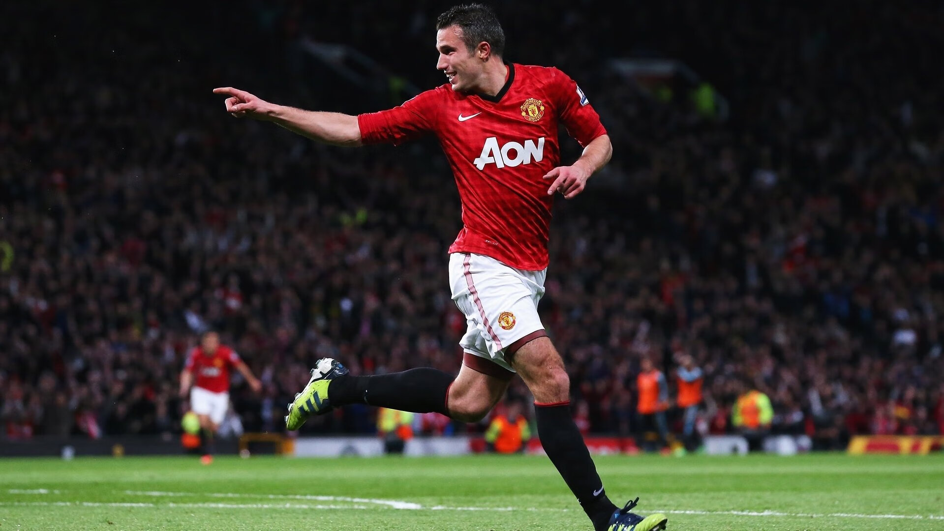 从米兰城到非洲大陆,坎特压力下的爆发如何诠释国际足球的因果链条